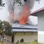 Gedung SMPN 02 Bumbung Seluas Terbakar, Kerugian Ditaksir Rp405 Juta