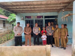 Kapolres Bengkayang Bersama Dirlantas Polda Kalbar Kunjungi Keluarga Korban Tabrak Lari