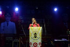 Tutup Barape Sawa IX 2023 Bupati Bengkayang Ajak Semua Pememang Dalam Even Mampu Promosikan Wisata Bengkayang