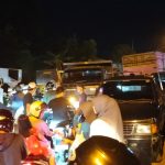 Jalan Basuki Rachmat Lumpuh Total! Antrean BBM di SPBU TMP Bengkayang Picu Kemacetan Parah.