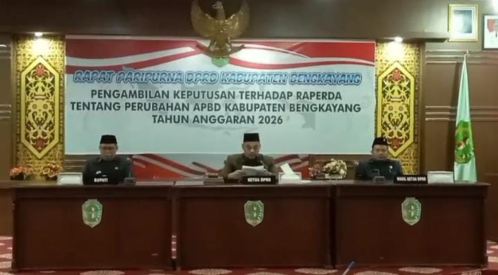 Raperda Perubahan APBD 2026 Disetujui, 21 Anggota DPRD Bengkayang Kompak Angkat Tangan